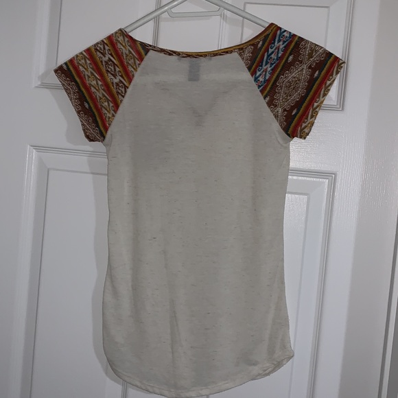 Colourful t shirt - Picture 2 of 4